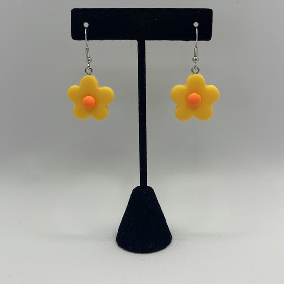 3 For $20 Cute Yellow Flower Drop Earrings - Retro Dangle Style  “You Pick 3” - Picture 4 of 7